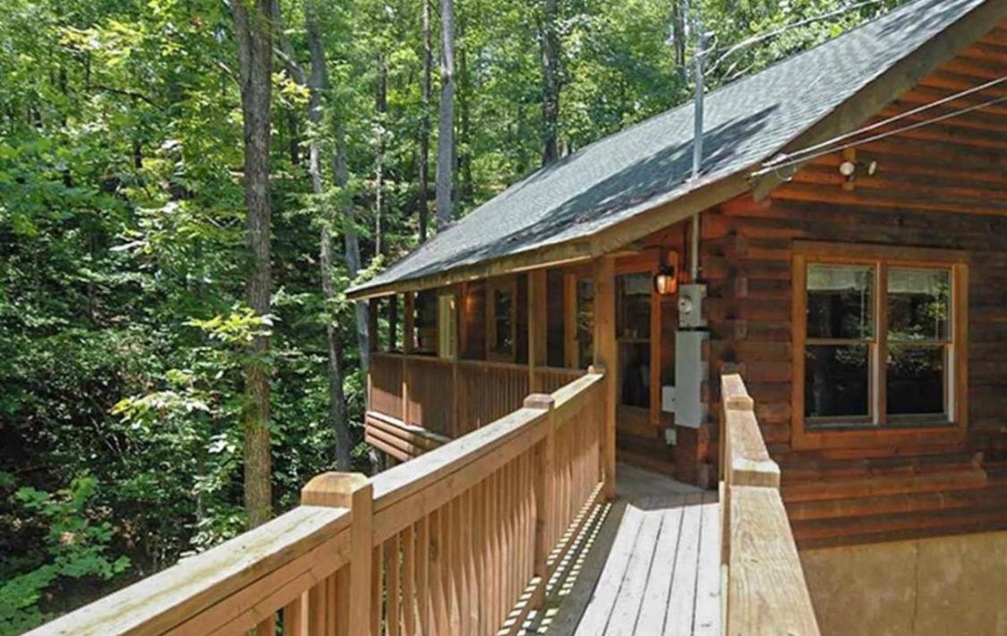 سيفيرفيل Creekside Paradise Found! One-Bedroom Mountain Cabin In Pigeon Forge المظهر الخارجي الصورة